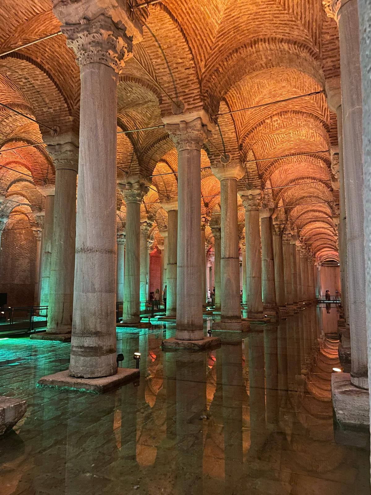 En tu viaje a Estambul no te puedes perder la visita a la Cisterna Basílica