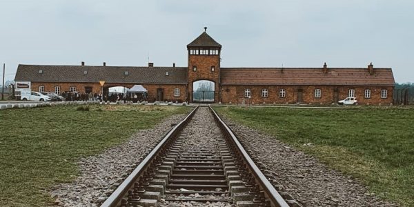 Entre los sitios interesantes que ver en tu itinerario de una semana por Polonia te recomiendo Auschwitz.
