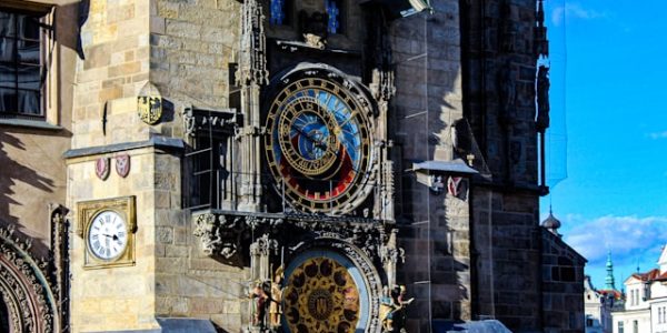 reloj praga